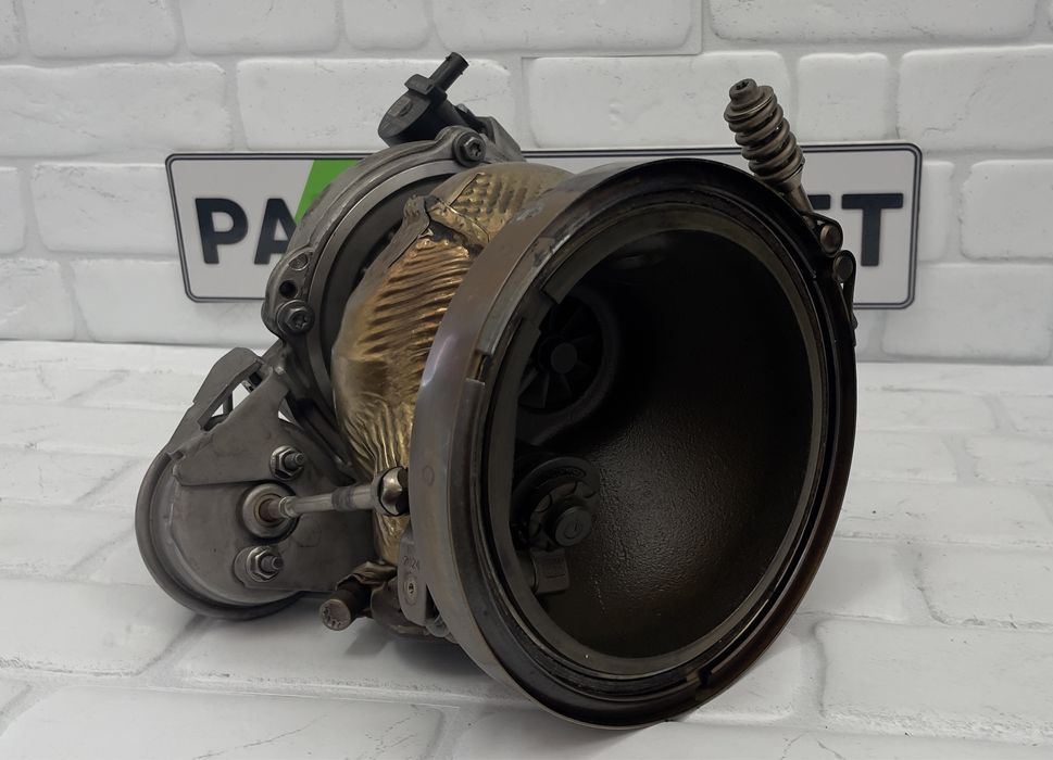 Турбо AUDI S4 S5 SQ5 06M145689J