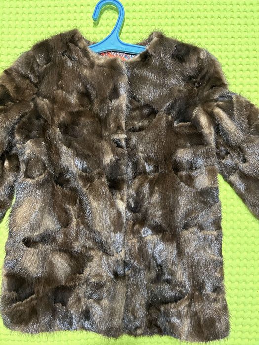 Продам шубку из норки для девочки.