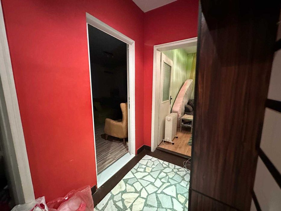 Продава се Тристаен апартамент в Добрич, Център - 103 кв.м за 445 €/кв.м - Снимка #4