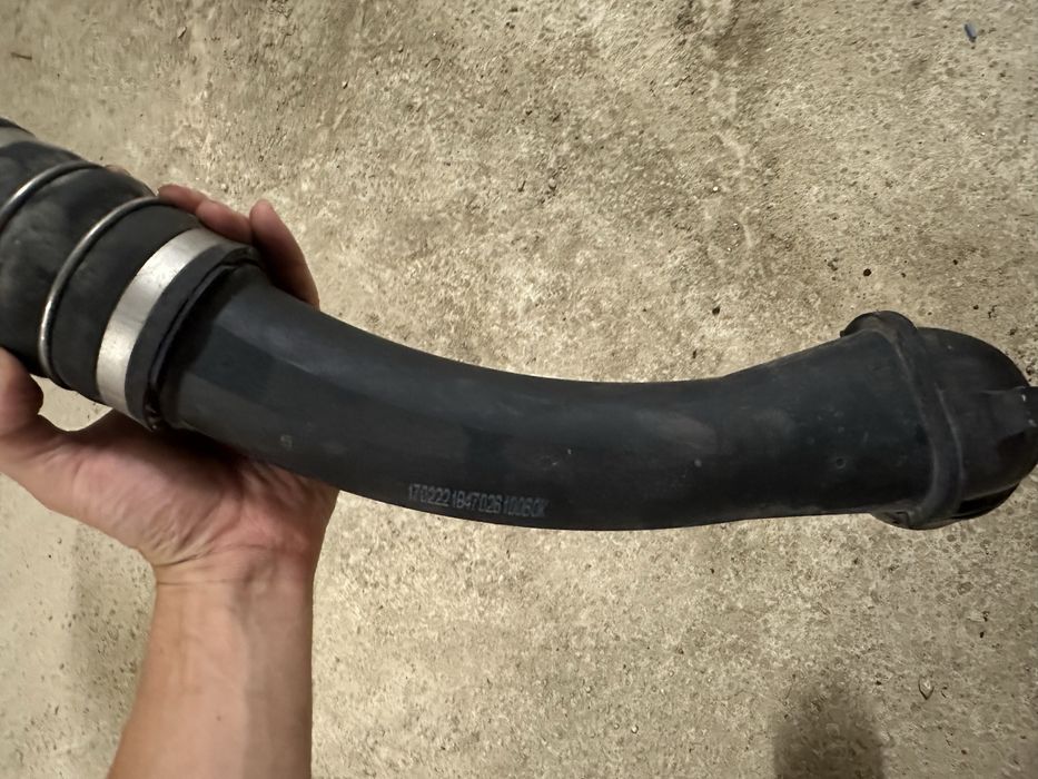 Charge pipe BMW g30 540i B58