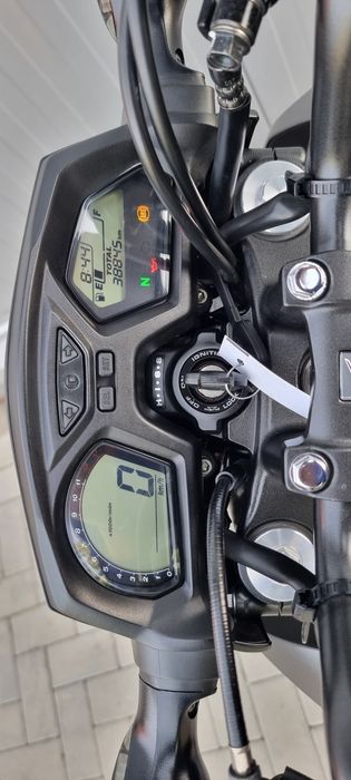 MotoFly vinde Honda CB650FA 2016 garanție