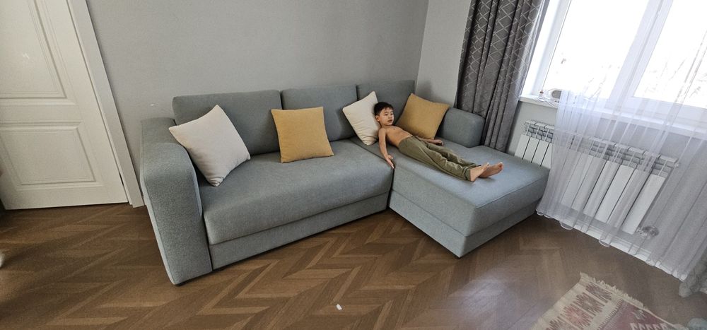 Диван угловой (каркас дерево)