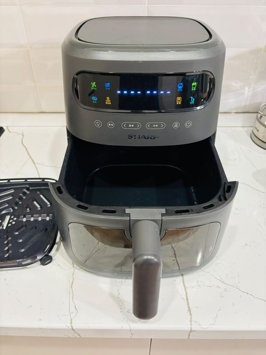 Продам аэрогриль Sharp E60VL-H 6L