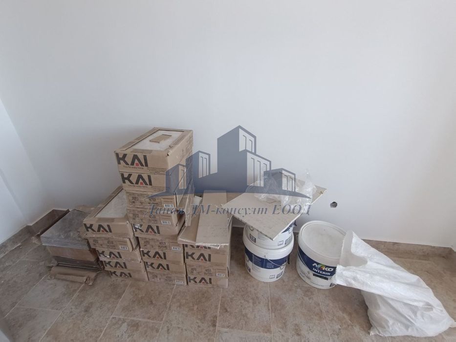 Продава се Тристаен апартамент в Шумен, Център - 70 кв.м за 1727 €/кв.м - Снимка #11