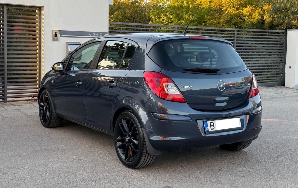 Opel Corsa 2009•Pack OPC• 1.4Benzina 240.000KM