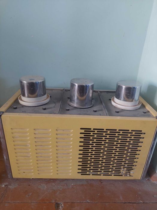 Сок аппарат сотилади почти янги ишлаши зур