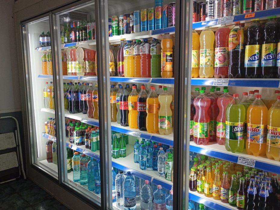 Frigider mare de magazin