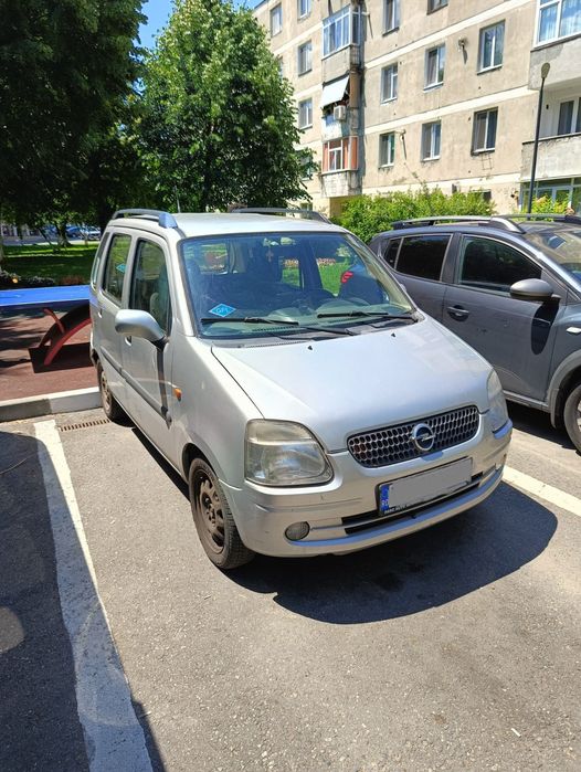 Vând Opel agila 2001