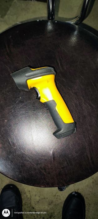 Cititor de carduri de bare (schener)