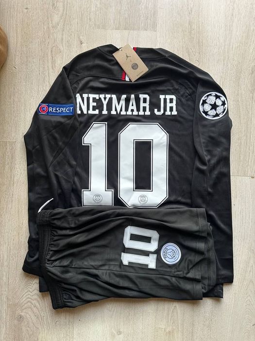 Эксклюзивная форма Неймара Джуниора