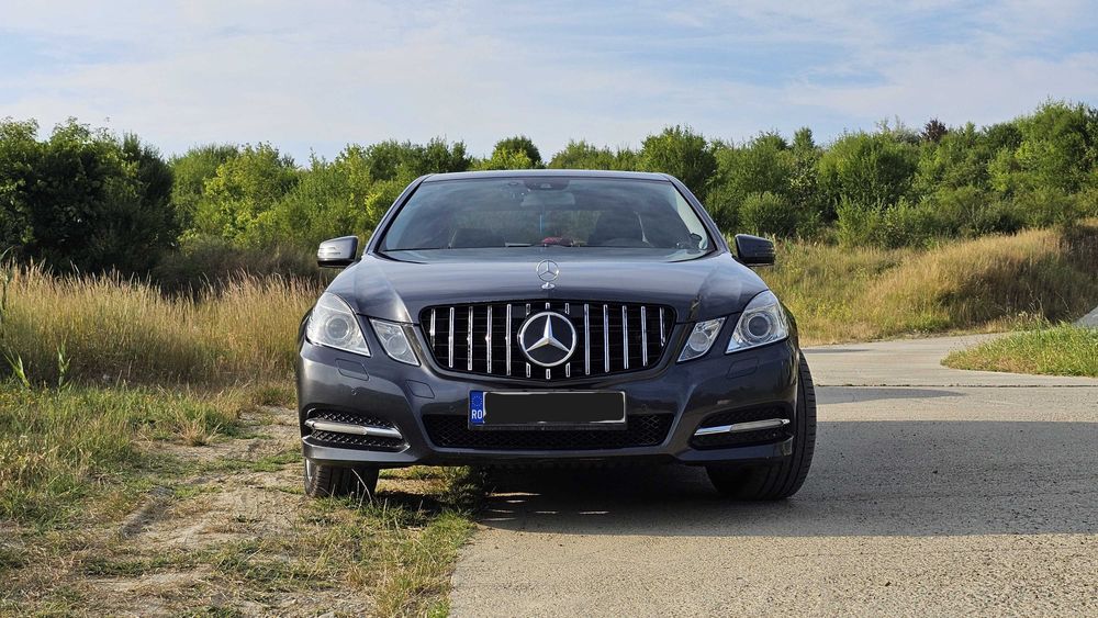 Mercedes-Benz E-class W212 E220