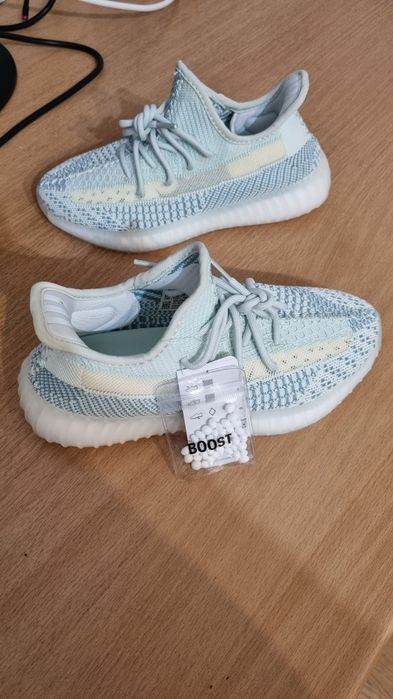 Yeezy 350 Nepurtati