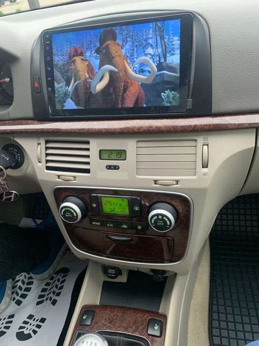 Hyundai Sonata  2litri diesel 144000km