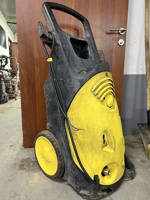 Продам аппарат высокого давления Karcher керхер