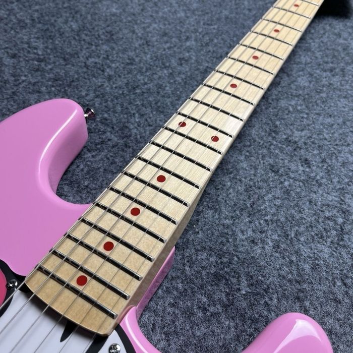 Электрогитара squier hello kitty новая