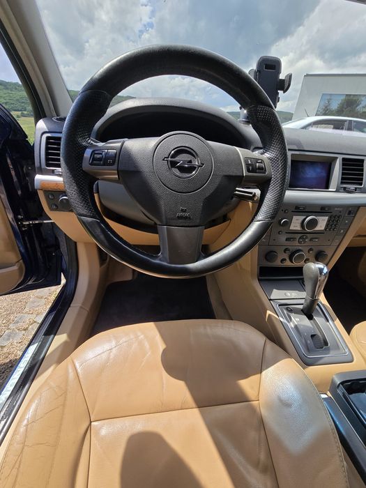 Opel Signum 1.9 CDTI 150 CP Automat (2007)