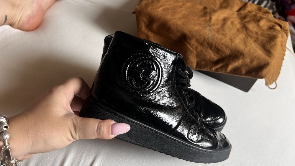 Adidasi Gucci piele lacuita marime 37