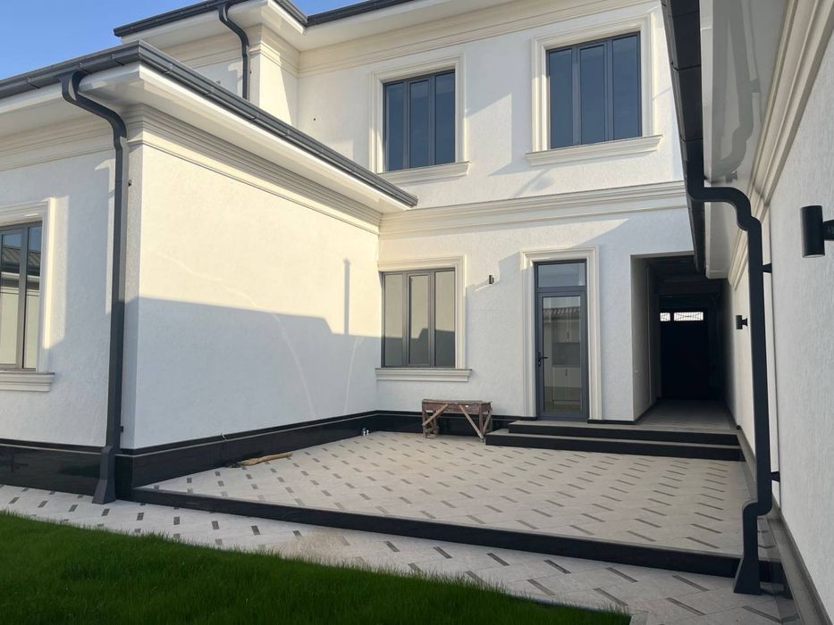 Stochno sotiladi Rabochiy Gorodok , Malikada 3 sotok, 8 xona