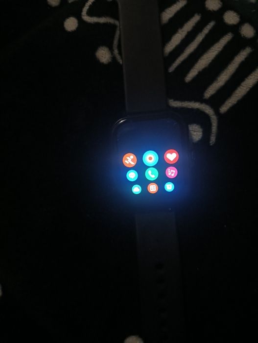 Vând ceas smartwatch