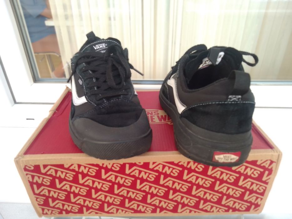 Vans(США) утеплённые кроссовки