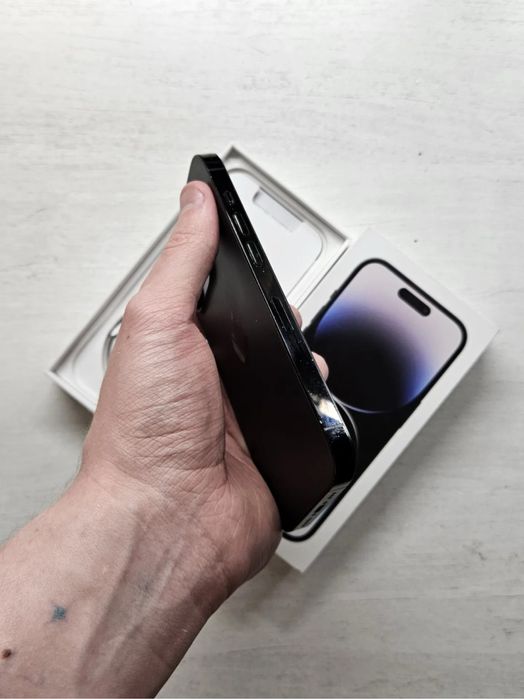 iphone 14 pro 256 гб в идеальном состояний