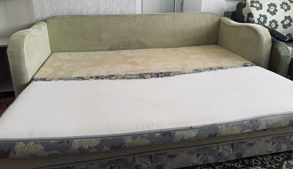 Продам раскладной диван, б/у