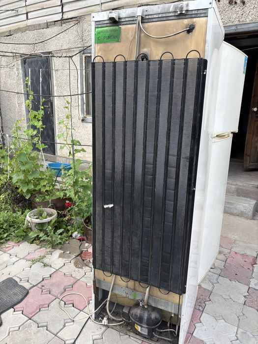 Продам холодилник рабочий