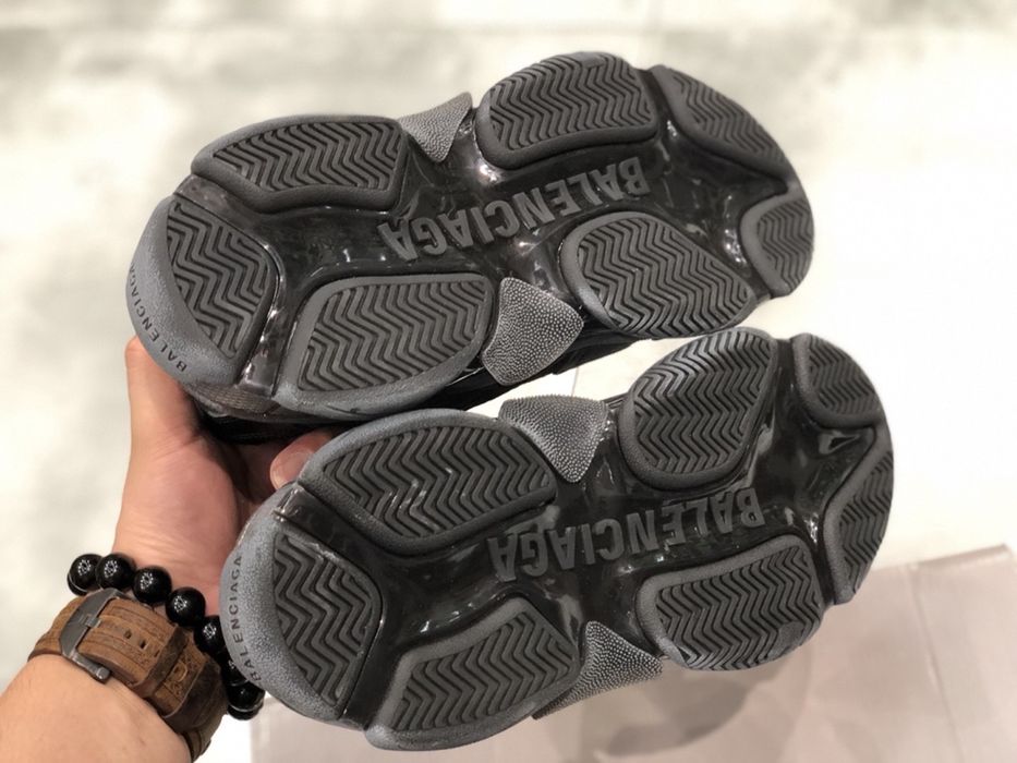 Balenciaga Triple S marimea 42