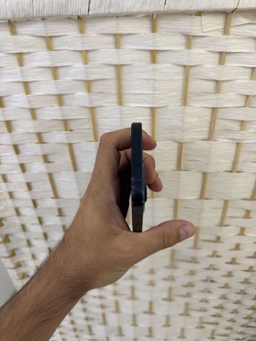 Продам Телефон Айфон 13 128Gb