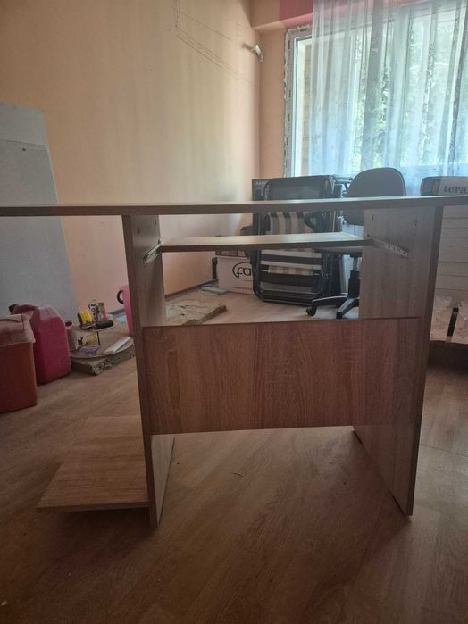 Бюро дъб сонома 20 евро