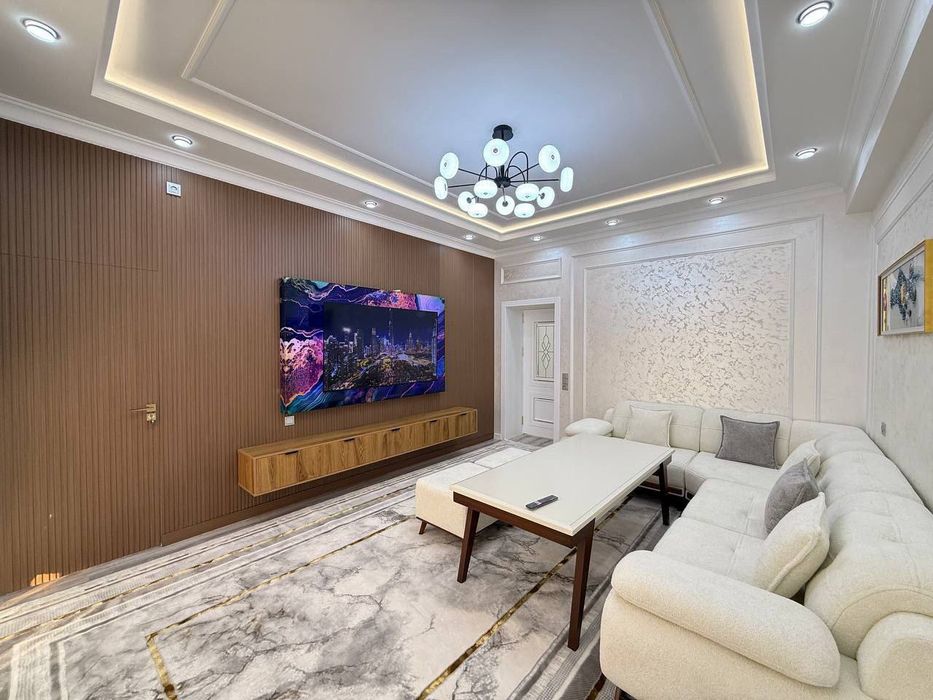 Продается 4 комнатная квартира