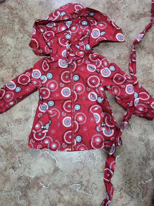 Детский куртка и плащ для девочек