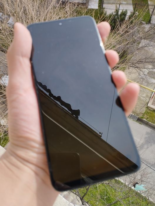 Honor X8 A sotiladi srochno 
Xolati chotki
Qotmasdan zòr ishlidi
Zarya