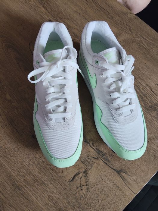 Nike Air max 44.5,чисто нови