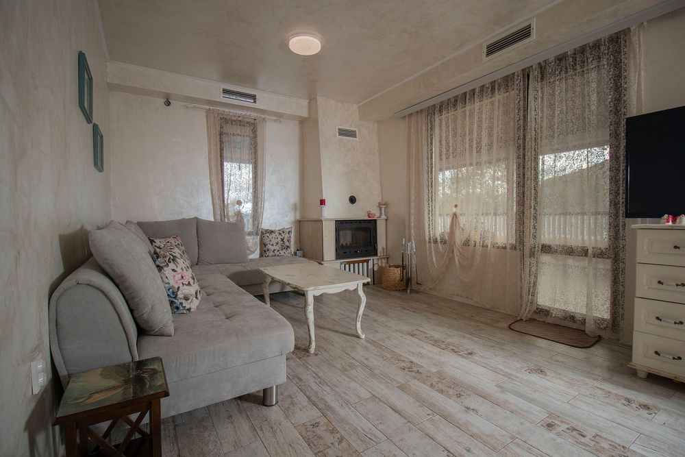 Къща с 4 спални дългосрочно