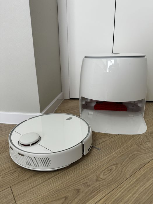 Робот пылесос (xiaomi) моет-пылесосит сам очищается