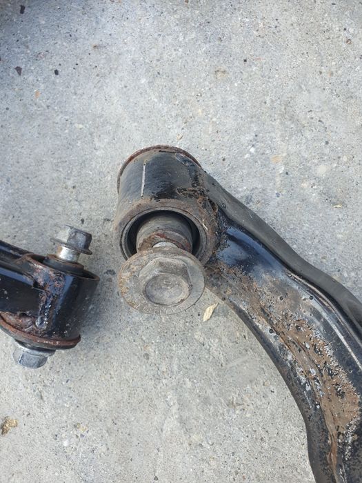 Brat articulati bascula față nissan navara brate.