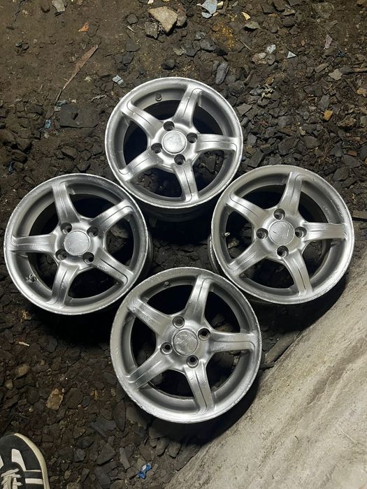 Продам литые диски R-13 (4/98)