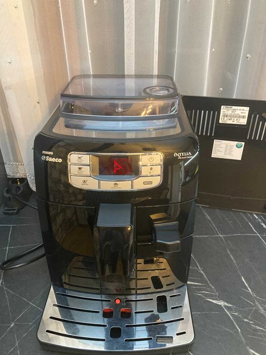 Кафеавтомат Philips Intelia One touch Cappuccino