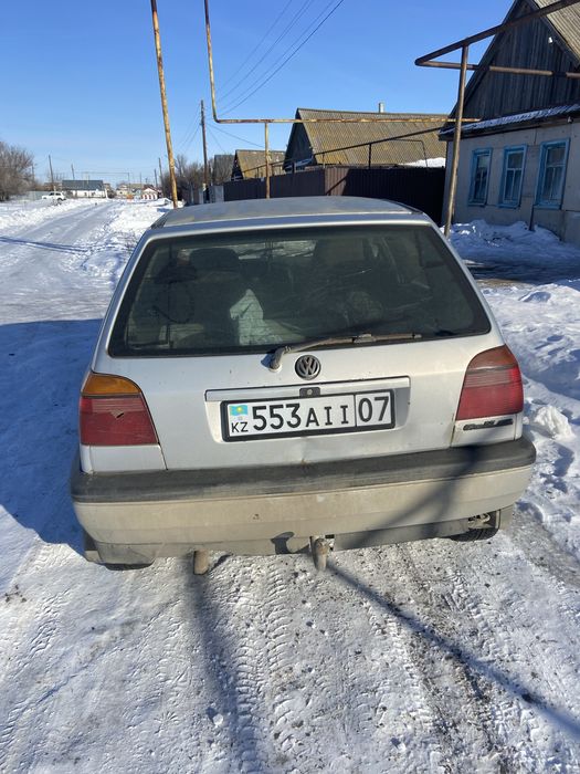 Продам гольф три газ бензин