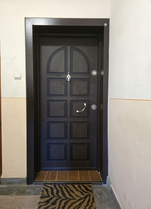 Апартамент/офис за продажба в центъра на Горна Оряховица