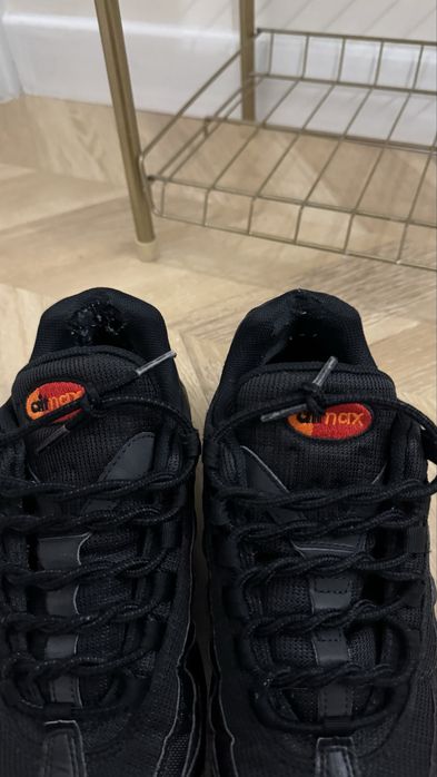Продам nike air max 95 оригинальные