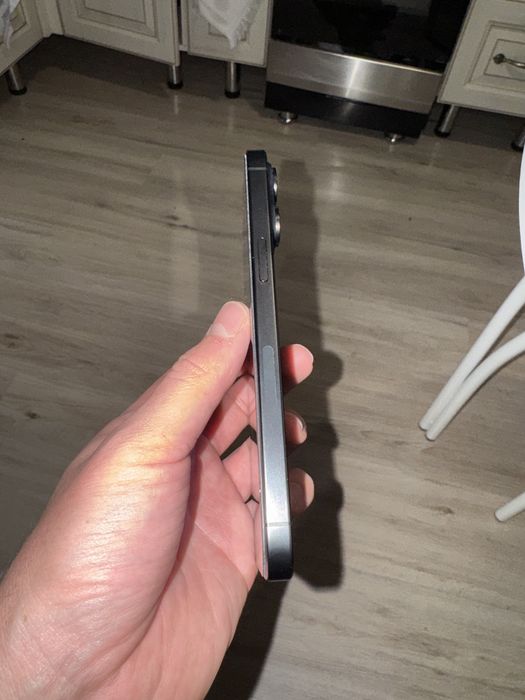 Продам Iphone 15 Pro Max 256GB