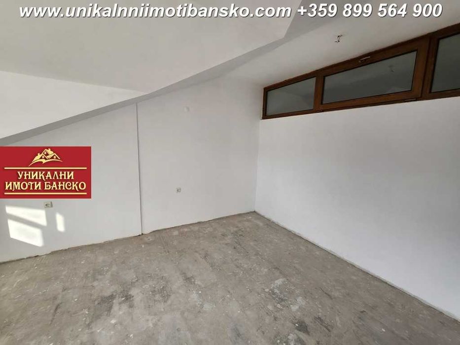 Тристаен апартамент за продажба в Банско