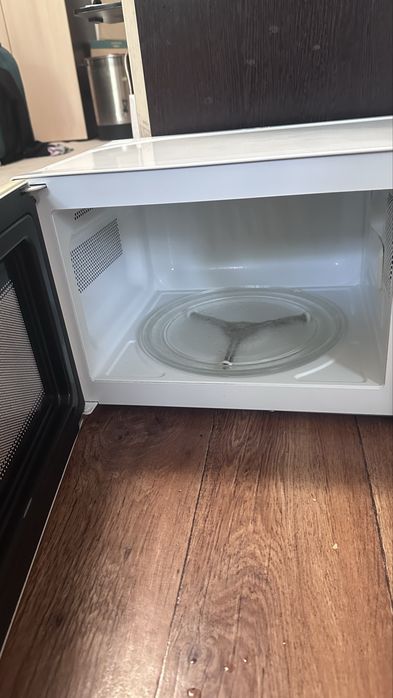 Микроволновка LG