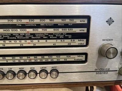 Radio Telefunken Andante Stereo 101 AM/FM/SW din anii 1960 – LW MW KW