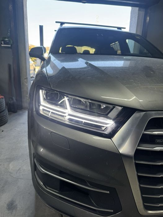Audi Q7 лед ремонт фар фарове