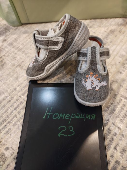 Детски пантофи Колев и Колев 23 и 25 но ер