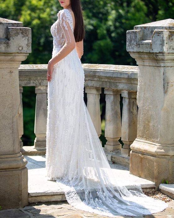 Rochie de mireasa MillaNova model 2019 cu trena detasabila si voal