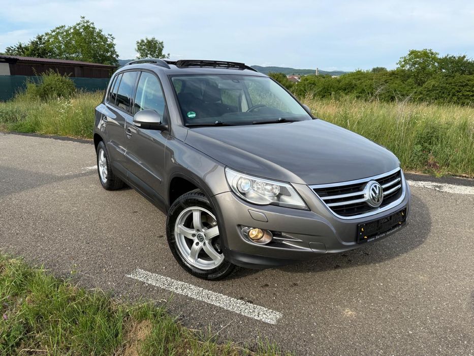 VOLKSWAGEN Tiguan 2010